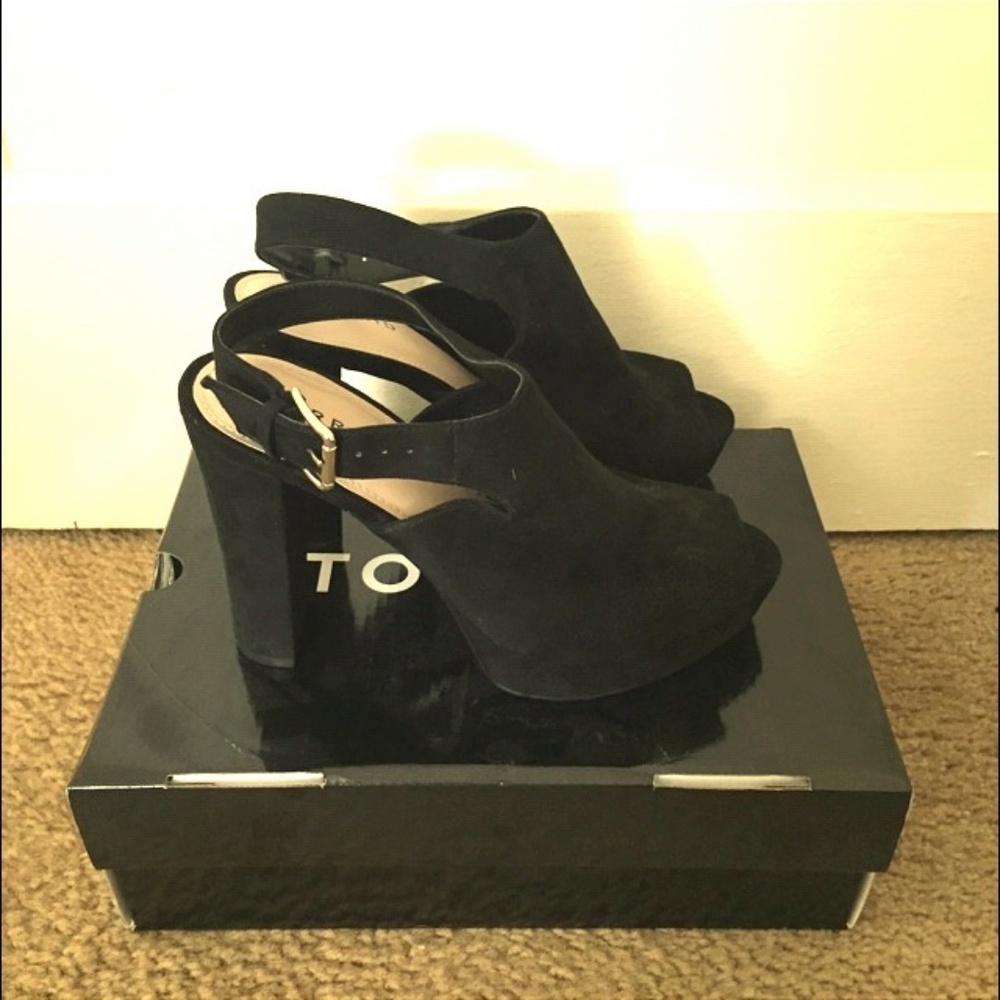 Torrid | Black Peep Toe Heel (WIDE)